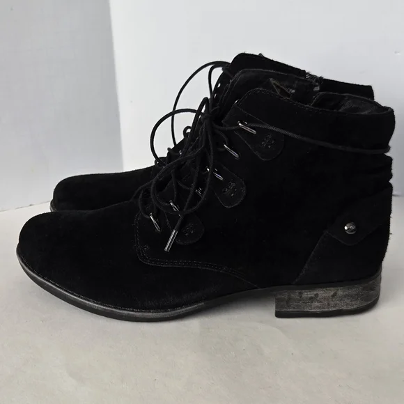 Earth Black Lace-Up Suede Leather Boots - Picture 3 of 14